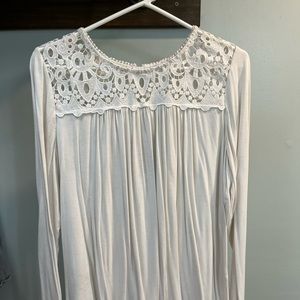 Philosophy Top - White Crochet Lace Trim Long Sleeve Loose Flowy Keyhole Back